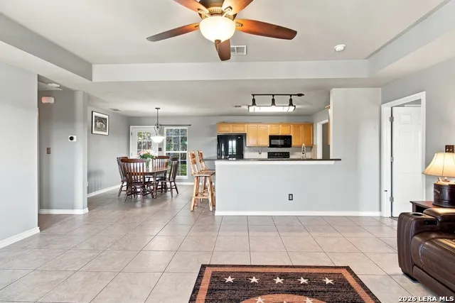 558 Mountain Creek Rd Pipe Creek, TX 78063