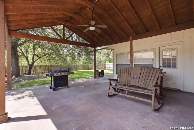 6407 Red Jacket Dr Leon Valley, TX 78238