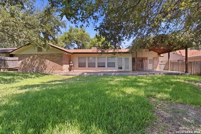 6407 Red Jacket Dr Leon Valley, TX 78238