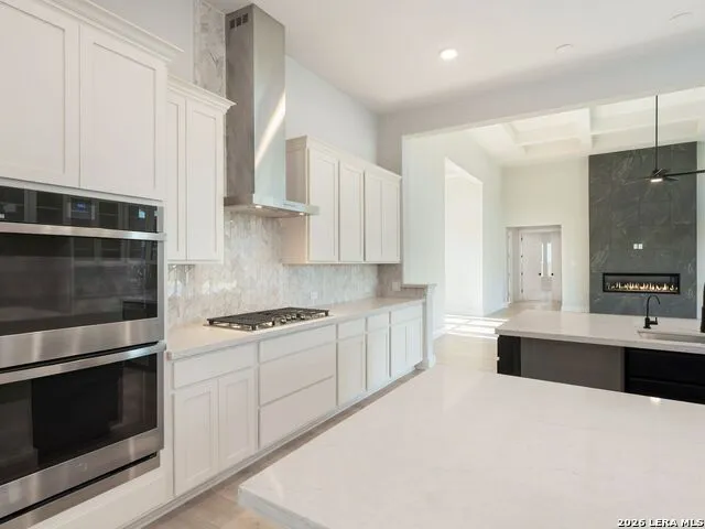 217 Poe Parkway Castroville, TX 78009