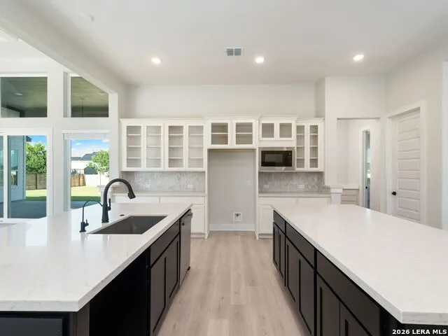 217 Poe Parkway Castroville, TX 78009