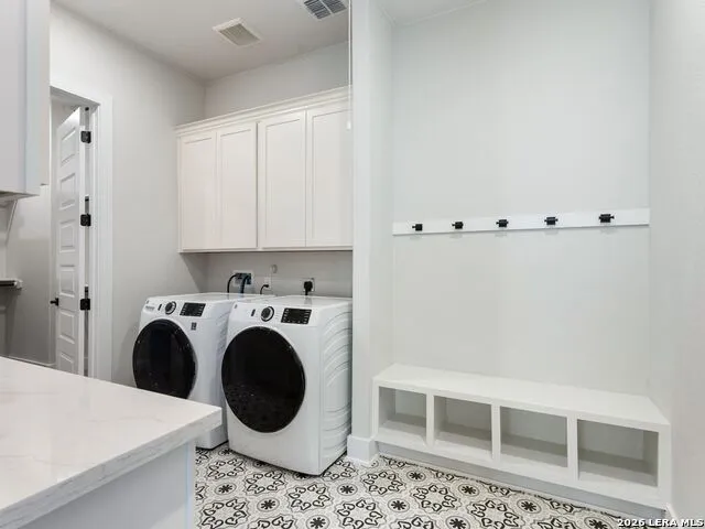 217 Poe Parkway Castroville, TX 78009