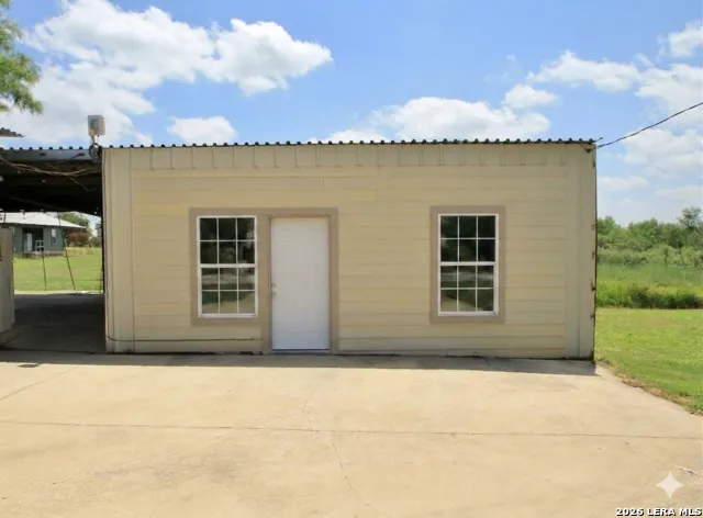 15122 TRAWALTER RD Atascosa, TX 78002