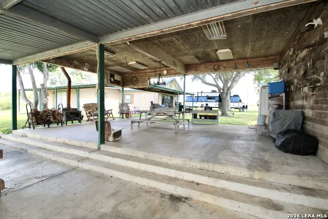 15122 TRAWALTER RD Atascosa, TX 78002