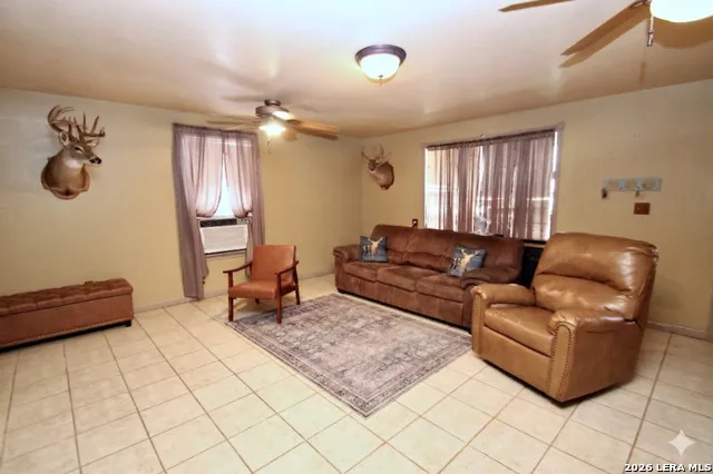 15122 TRAWALTER RD Atascosa, TX 78002