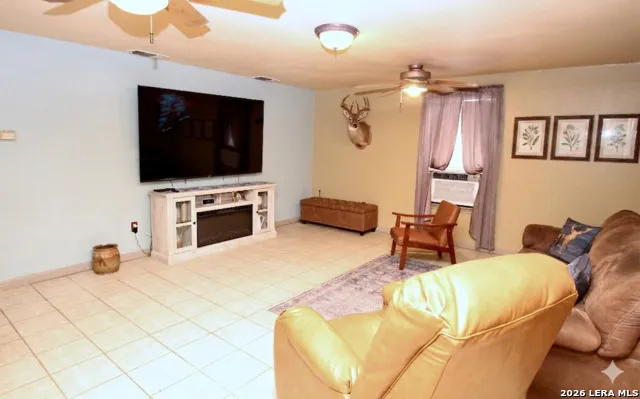 15122 TRAWALTER RD Atascosa, TX 78002