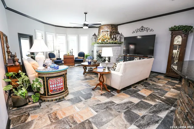 13702 FRENCH PARK Helotes, TX 78023