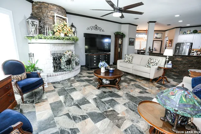 13702 FRENCH PARK Helotes, TX 78023