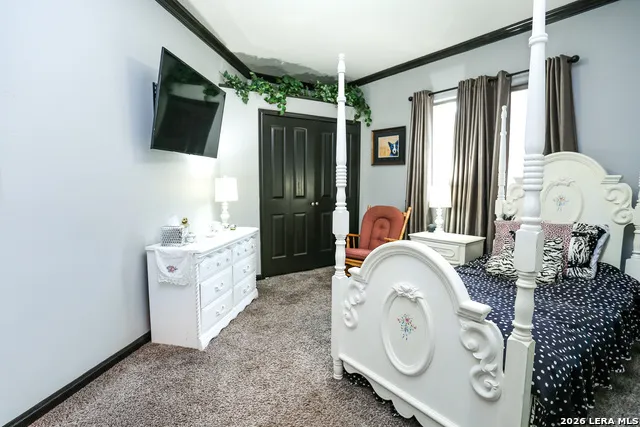 13702 FRENCH PARK Helotes, TX 78023