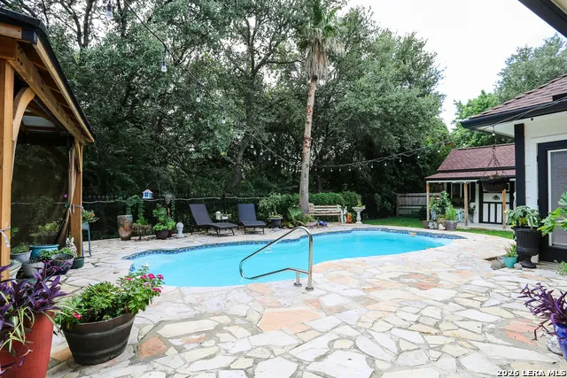 13702 FRENCH PARK Helotes, TX 78023