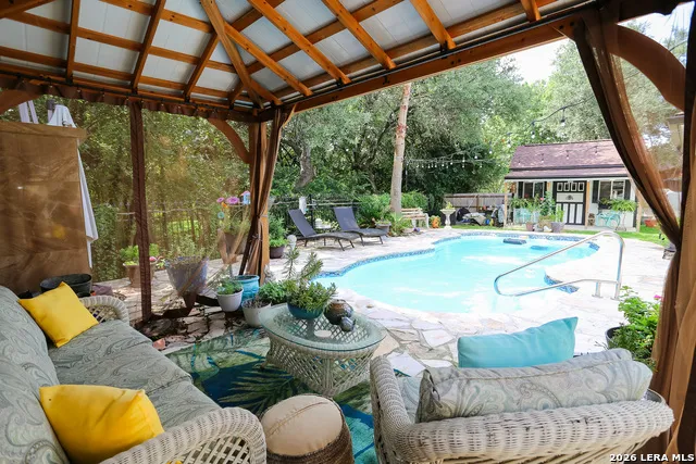 13702 FRENCH PARK Helotes, TX 78023