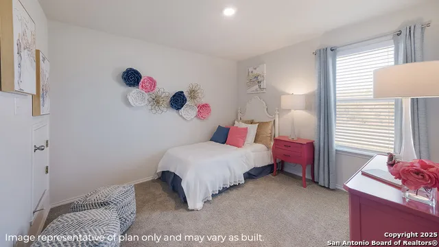 5806 Calville Blanc San Antonio, TX 78252