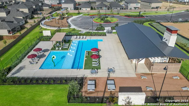 5806 Calville Blanc San Antonio, TX 78252