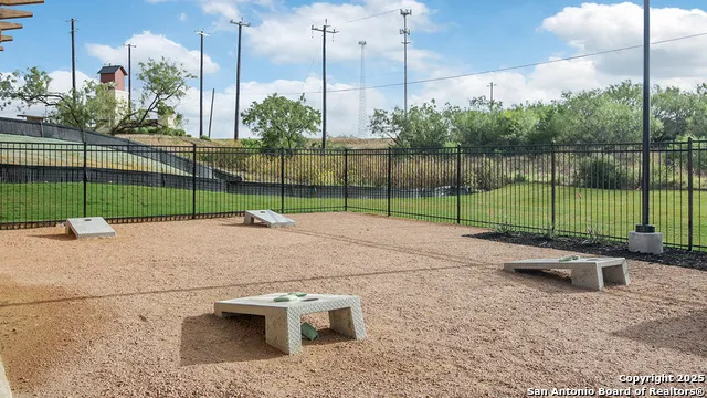 5806 Calville Blanc San Antonio, TX 78252