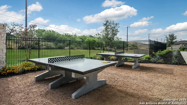 5806 Calville Blanc San Antonio, TX 78252