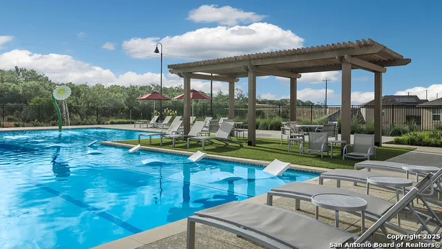 5806 Calville Blanc San Antonio, TX 78252