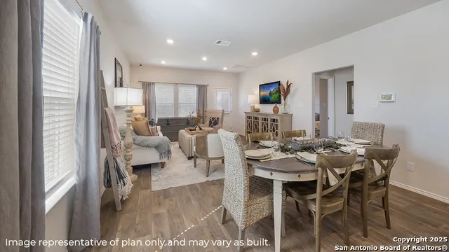 5806 Calville Blanc San Antonio, TX 78252