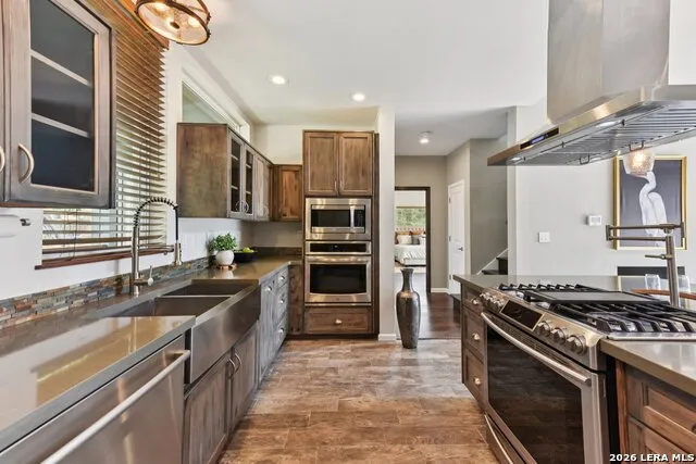 471 TURKEY DR Dripping Springs, TX 78620