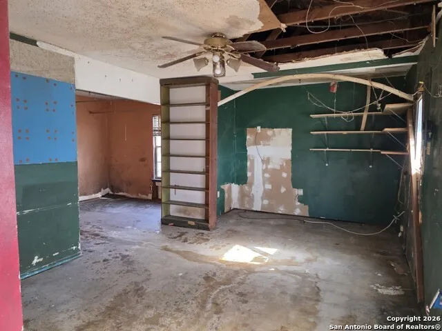 3111 Kiowa San Antonio, TX 78211