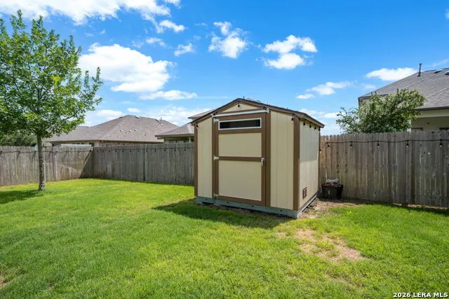 4723 ISLAND HOLW Marion, TX 78124