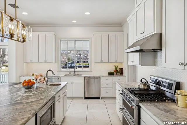 2319 Terminal Loop McQueeney, TX 78123