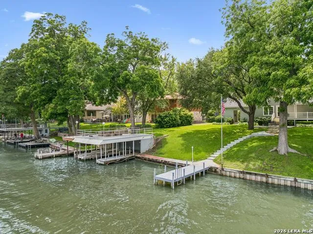 2319 Terminal Loop McQueeney, TX 78123