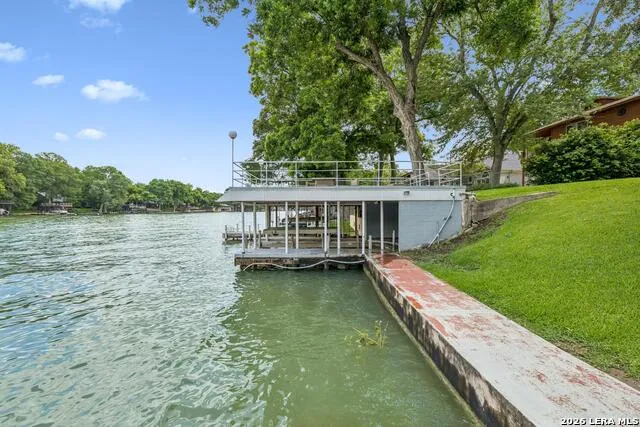 2319 Terminal Loop McQueeney, TX 78123