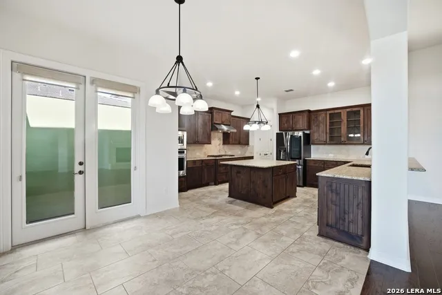 6706 Bella Colina San Antonio, TX 78256