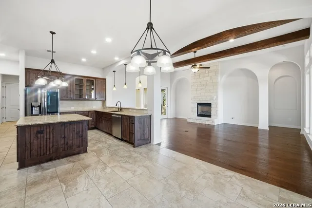6706 Bella Colina San Antonio, TX 78256