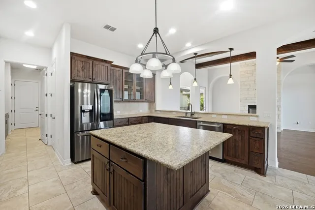 6706 Bella Colina San Antonio, TX 78256