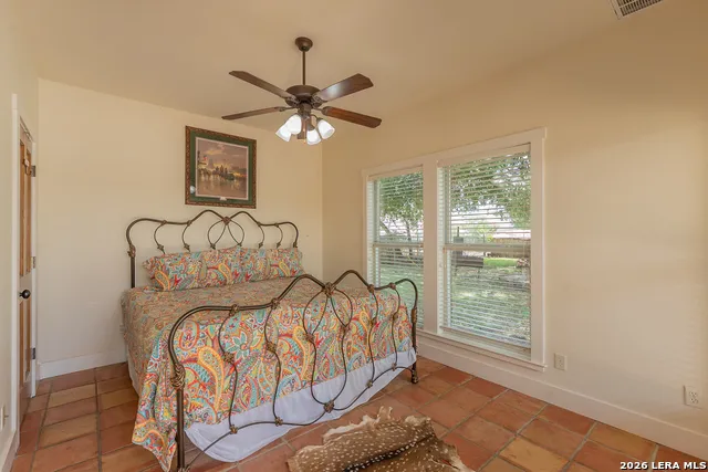 1690 WATERWAY LN New Braunfels, TX 78130
