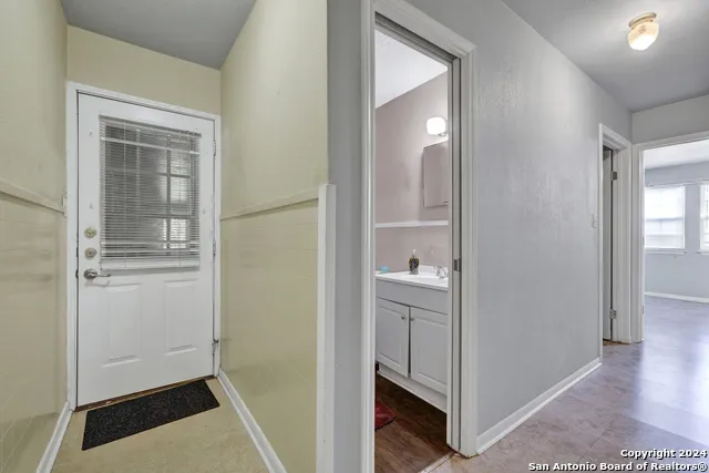 800 Bishop San Marcos, TX 78666