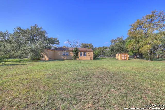 800 Bishop San Marcos, TX 78666