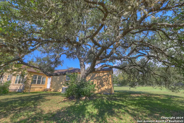 800 Bishop San Marcos, TX 78666