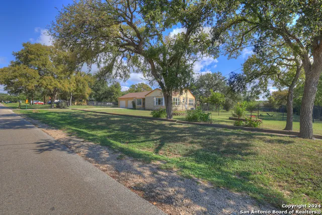 800 Bishop San Marcos, TX 78666