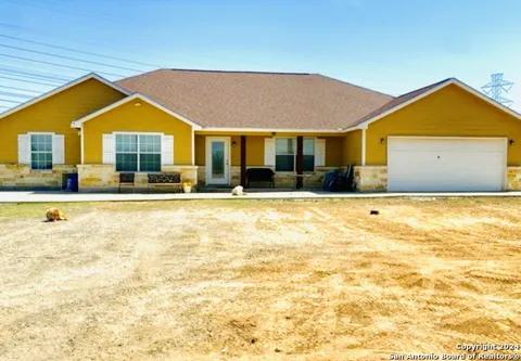8546 Real Rd