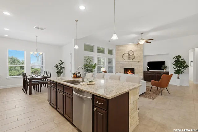 8930 IRVING HL Boerne, TX 78015