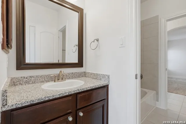 8930 IRVING HL Boerne, TX 78015