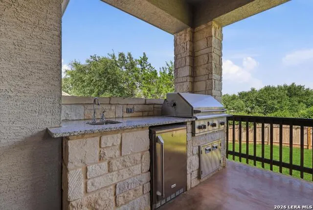 8930 IRVING HL Boerne, TX 78015