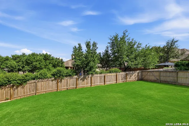 8930 IRVING HL Boerne, TX 78015