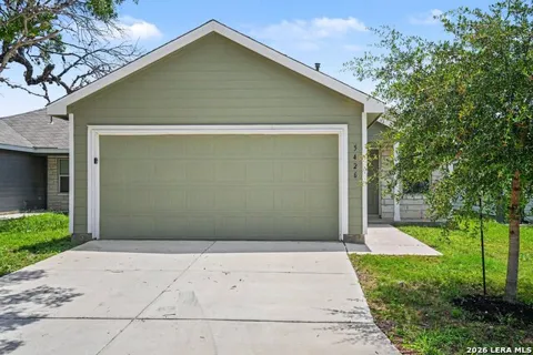 5426 Daphne Path