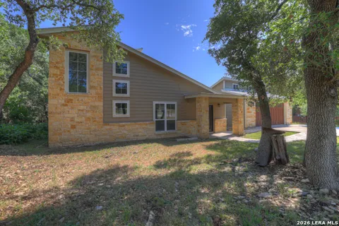 3055 Lakeview