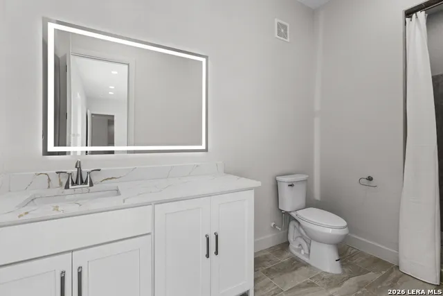 7310 Cresta Bulivar San Antonio, TX 78256