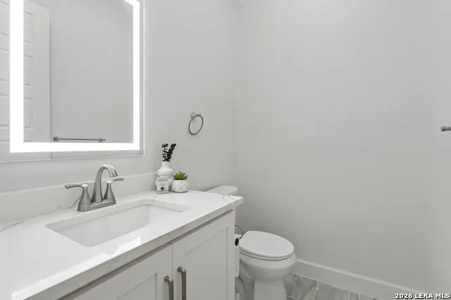 7310 Cresta Bulivar San Antonio, TX 78256