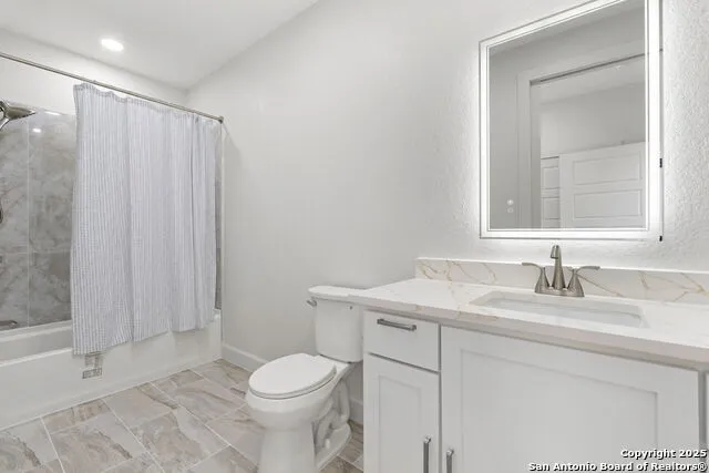 7310 Cresta Bulivar San Antonio, TX 78256