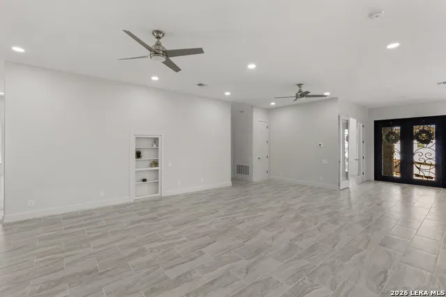 7310 Cresta Bulivar San Antonio, TX 78256