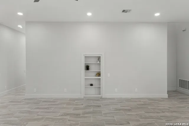 7310 Cresta Bulivar San Antonio, TX 78256