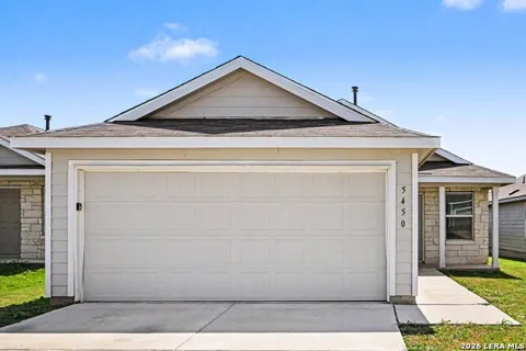 5450 DAPHNE PATH
