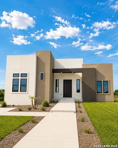 825 Ceniza Dr. Eagle Pass, TX 78852
