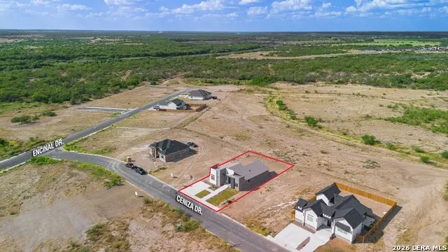 825 Ceniza Dr. Eagle Pass, TX 78852